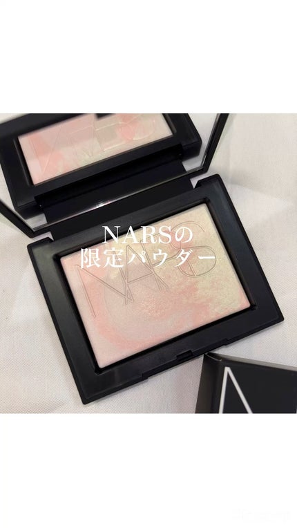 ライトリフレクティング プリズマティックパウダー/NARS/プレストパウダーの人気ショート動画