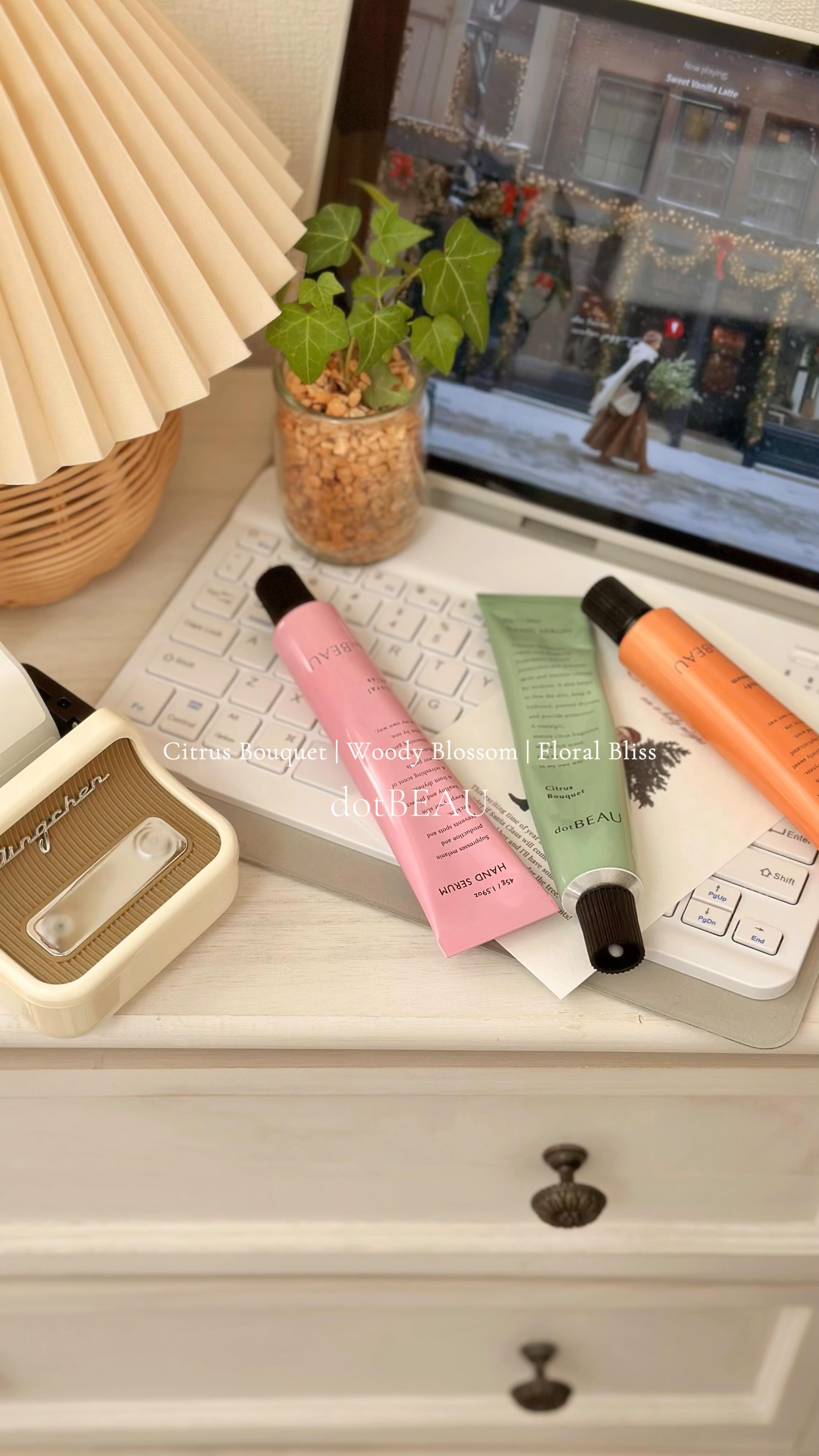 ドットビュー ハンドセラム ウッディブロッサムの香り/dotBEAU/ハンドクリームを使ったクチコミ（1枚目）