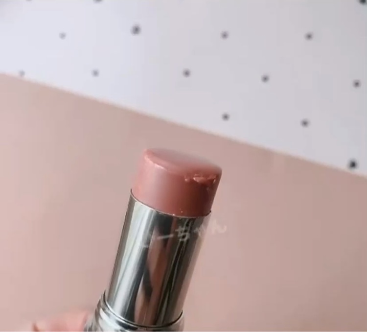 マイグロウハイライター ロージービーム/TIRTIR(ティルティル)/スティックハイライトを使ったクチコミ（2枚目）