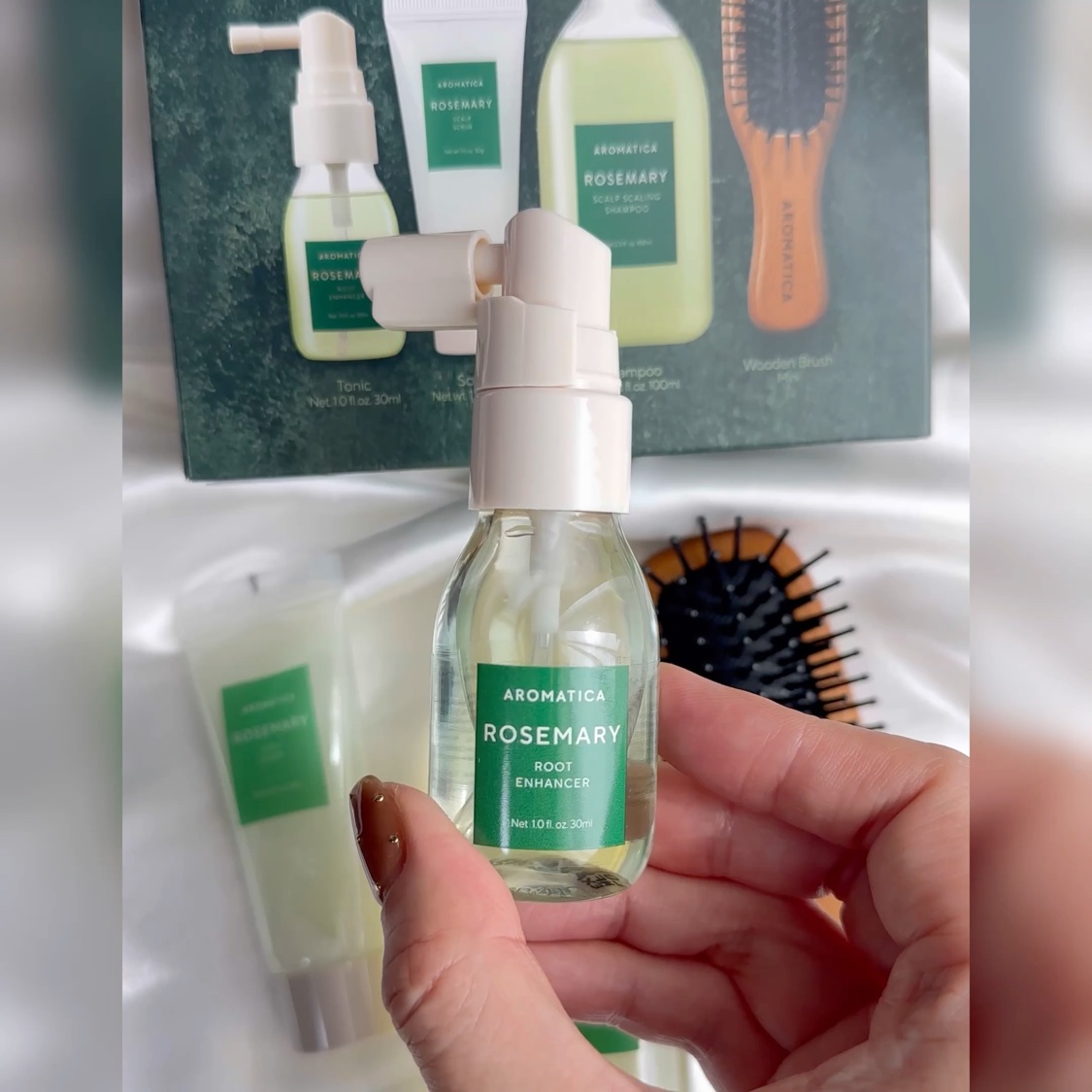 ローズマリールートエンハンサー/AROMATICA/頭皮ローションを使ったクチコミ（2枚目）