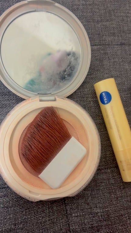 ニベア ディープモイスチャーリップ/ニベア/リップクリームの人気ショート動画