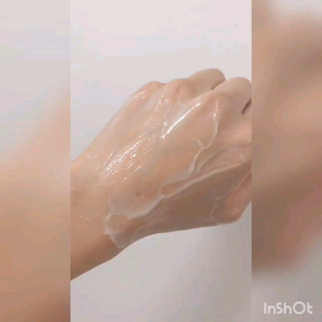 クレイウォッシュ/b.glen/洗顔フォームを使ったクチコミ（2枚目）