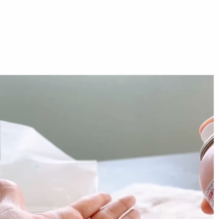 8x4 アロマスイッチ スプレー パリスブーケの香り/８ｘ４/デオドラント・制汗剤を使ったクチコミ（2枚目）