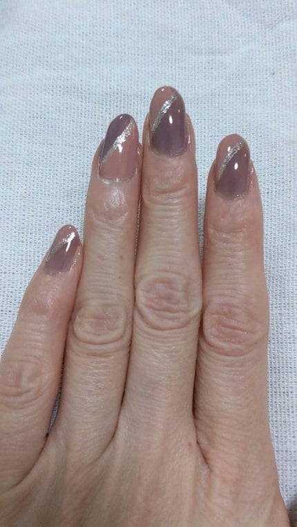 カラフルネイルズ/キャンメイク/マニキュアの人気ショート動画