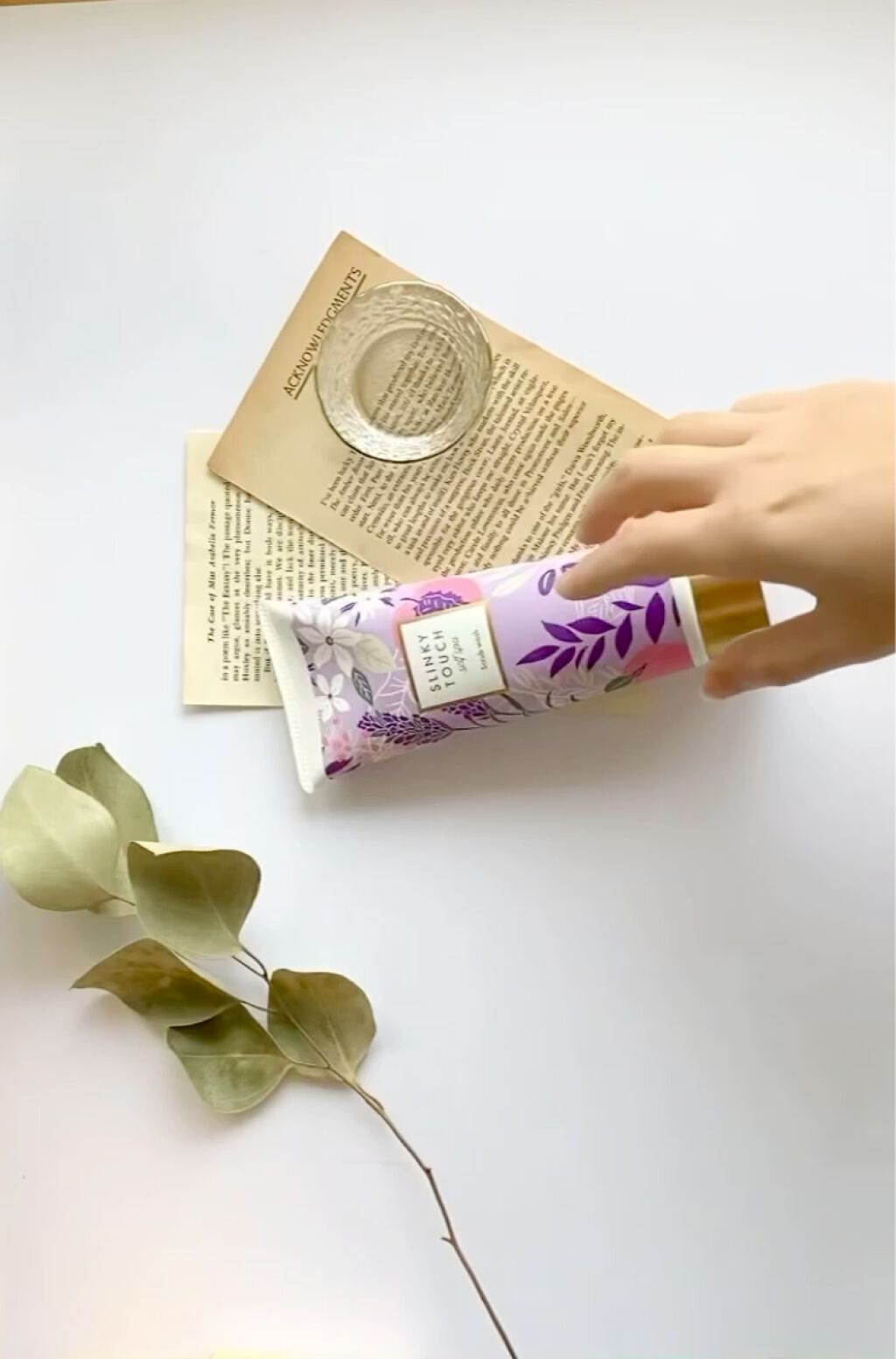 スクラブウォッシュ/スリンキータッチ セルフスパ/ボディスクラブを使ったクチコミ（3枚目）