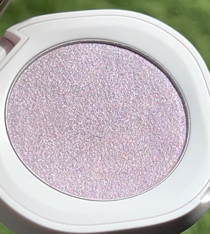 芙蓉醉色  チーク（刺繍限定）/花西子/パウダーチークの動画クチコミ3つ目