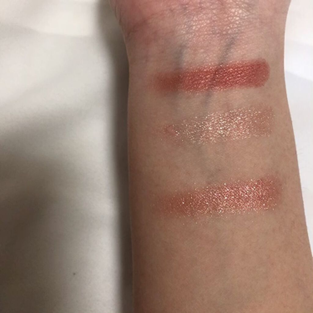 シャドーカスタマイズ/MAJOLICA MAJORCA/単色アイシャドウを使ったクチコミ（3枚目）