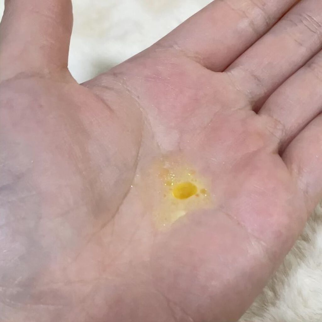 ホワイトトリュフダブルレイヤーリバイタライジングセラム/ダルバ/美容液を使ったクチコミ（3枚目）