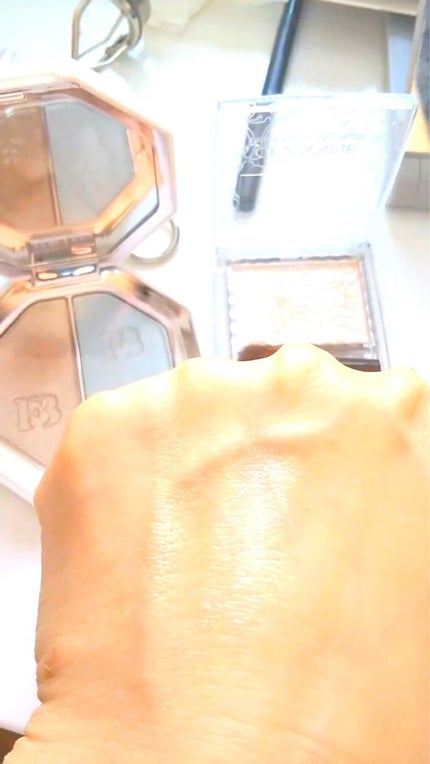 KILLAWATT FREESTYLE HIGHLIGHTER DUO/FENTY BEAUTY BY RIHANNA/パウダーハイライトを使ったクチコミ(2枚目)