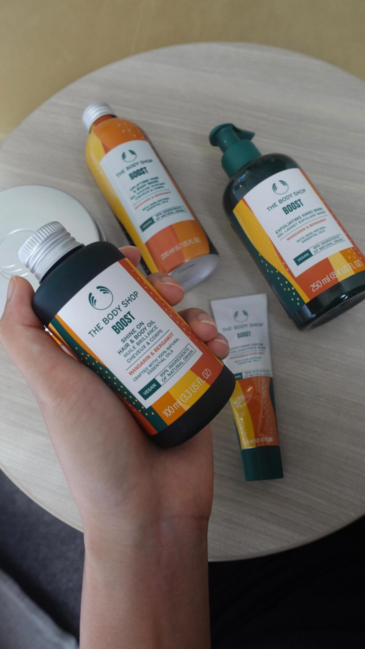 ウェルネス ヘア＆ボディウォッシュ マンダリン& ベルガモット/THE BODY SHOP/ボディソープを使ったクチコミ（1枚目）