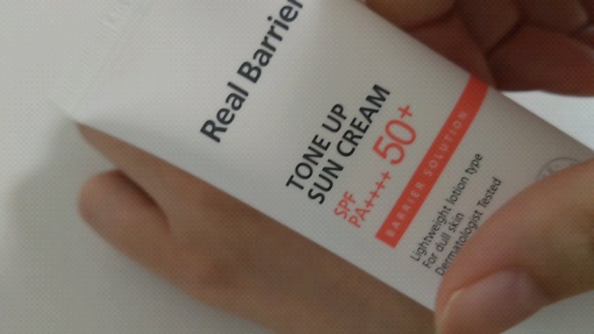 ピーチフィットトーンアップ日焼け止め/Real Barrier/日焼け止めクリームを使ったクチコミ（1枚目）