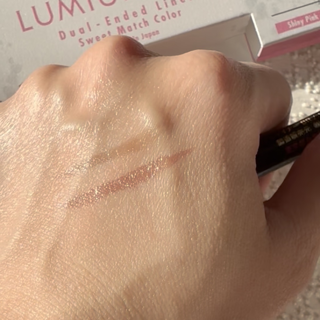 デュアルエンドライナー/LUMIURGLAS/リキッドアイライナーの動画クチコミ2つ目