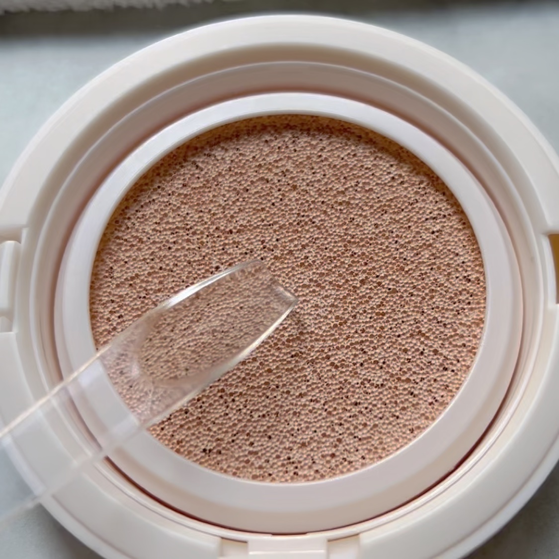 フィクシングヌードクッション/too cool for school/クッションファンデーションの動画クチコミ3つ目