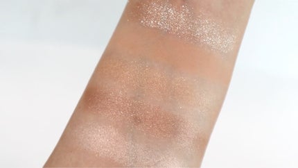 フェイス スタイリスト/SNIDEL BEAUTY/アイシャドウパレットを使ったクチコミ(4枚目)