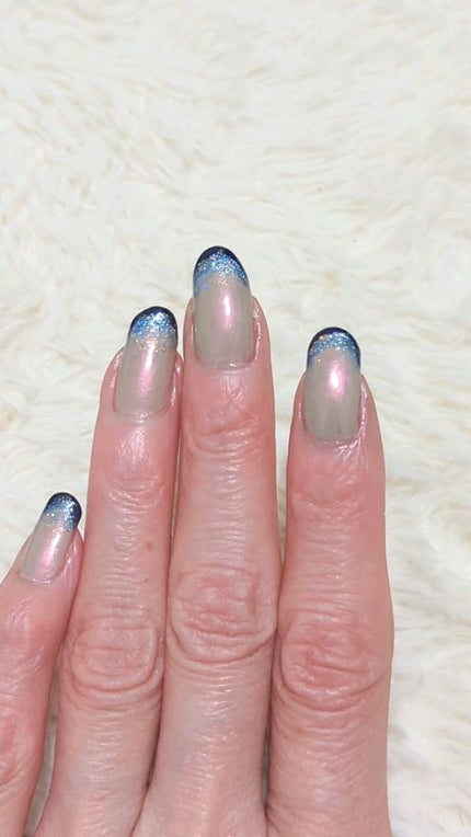 カラフルネイルズ/キャンメイク/マニキュアの人気ショート動画