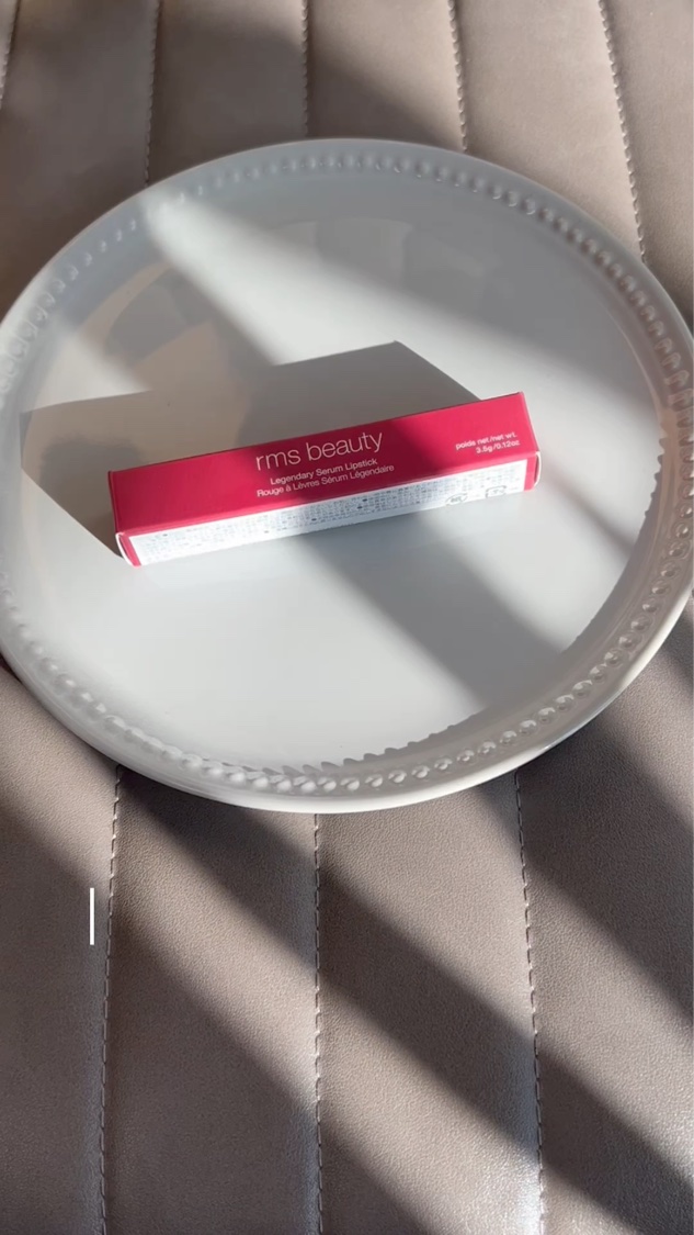 レジェンダリー セラム リップスティック/rms beauty/口紅を使ったクチコミ（2枚目）