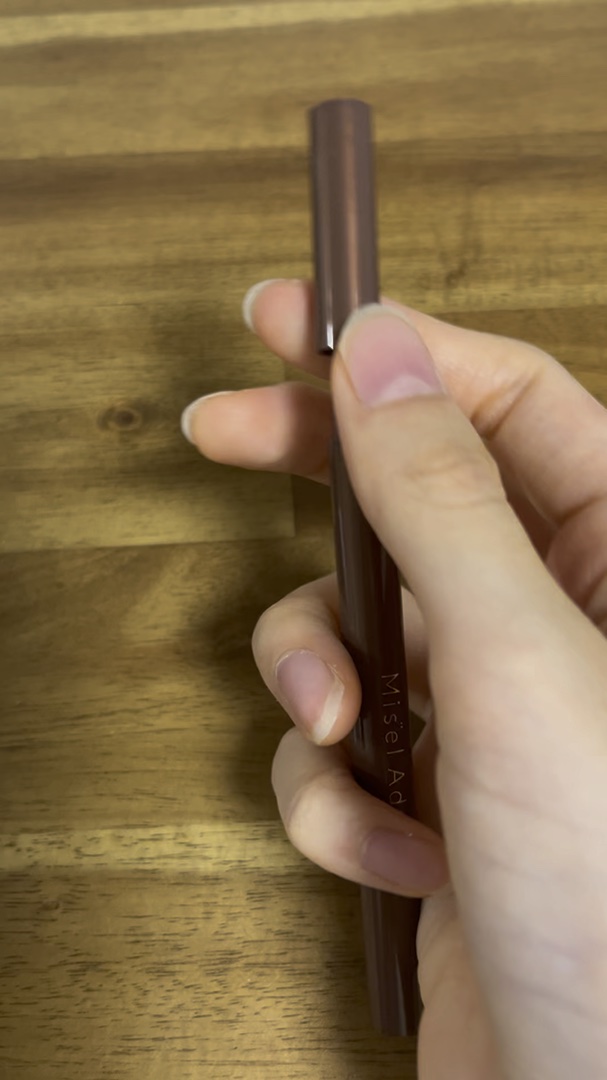 リキッドアイライナー/ミゼルエディ/リキッドアイライナーの動画クチコミ1つ目