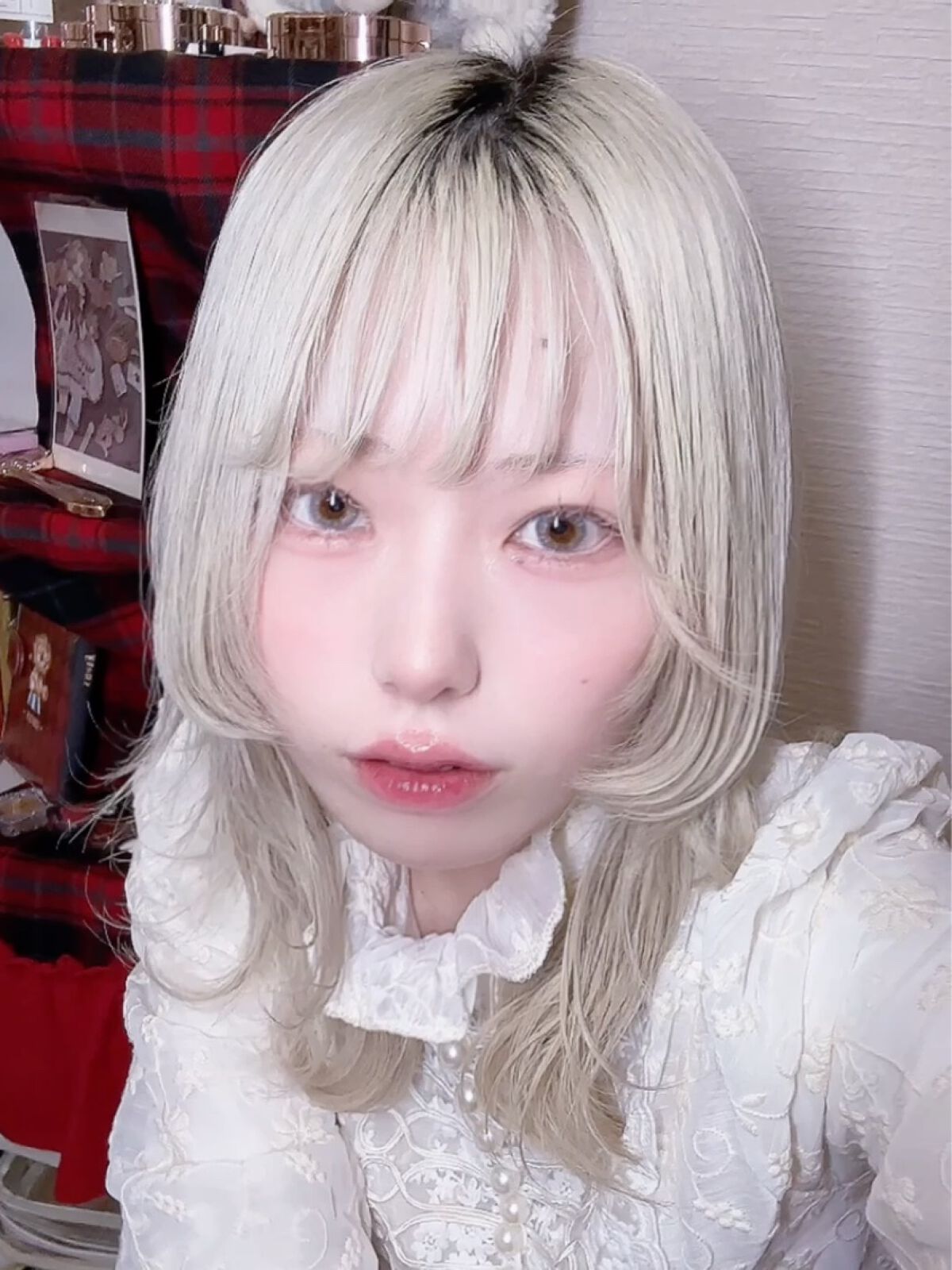 モノアイシャドウ/Laka/単色アイシャドウの動画クチコミ4つ目