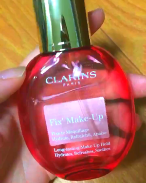 フィックス メイクアップ/CLARINS/ミスト状化粧水を使ったクチコミ（2枚目）