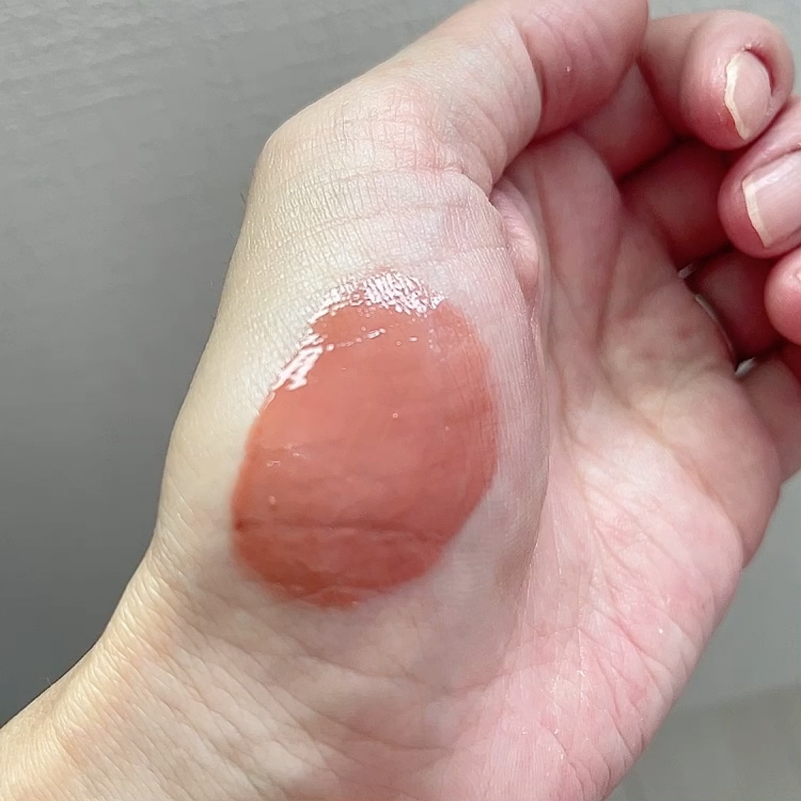 ジューシーラスティングティント 22 ポメロスキン(POMELO SKIN)/rom&nd/リップティントを使ったクチコミ（3枚目）