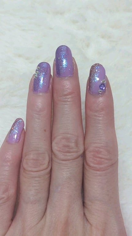 カラフルネイルズ/キャンメイク/マニキュアの人気ショート動画