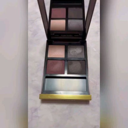 アイ カラー クォード/TOM FORD BEAUTY/アイシャドウパレットの人気ショート動画