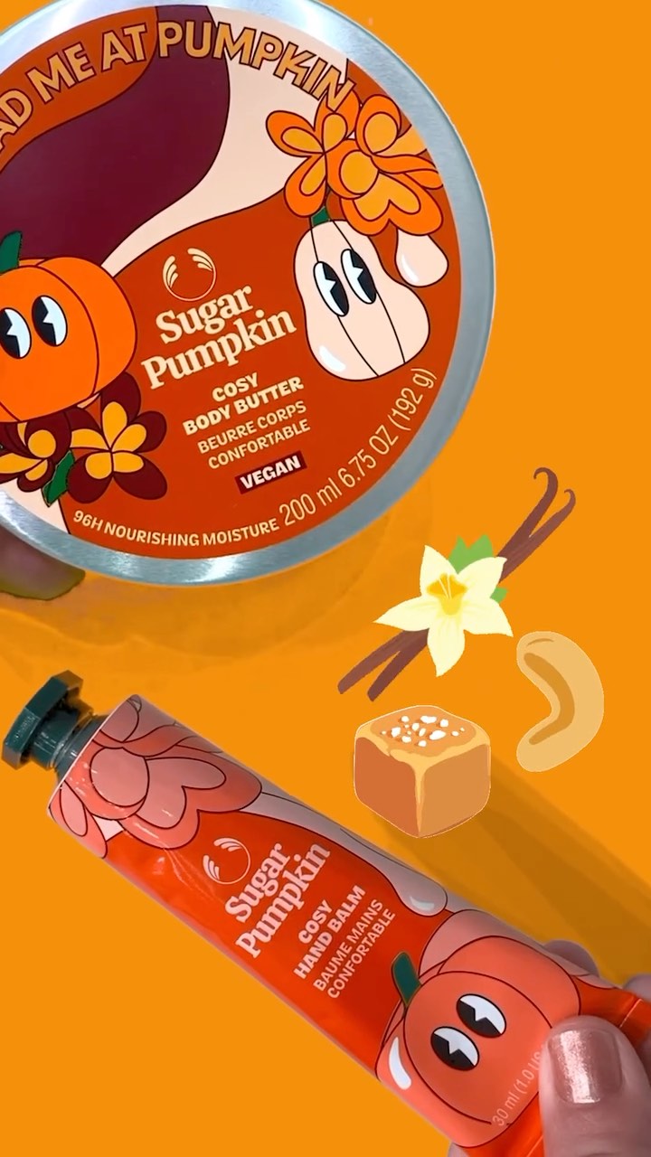 秋の限定シリーズ
シュガーパンプキン
🍁💕🎃🎃🍁💕

こんがりパンプキンに、カリッと香ばしい
キャラメルナッツをトッピング🥣😘❤︎

やさしいメープルと
アーモンドミルクの甘さが
ふわっと広がって、
まるで秋のスイーツみたい