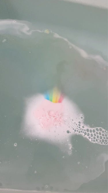 虹のかかるバスボール/ほんやら堂/入浴剤を使ったクチコミ（7枚目）