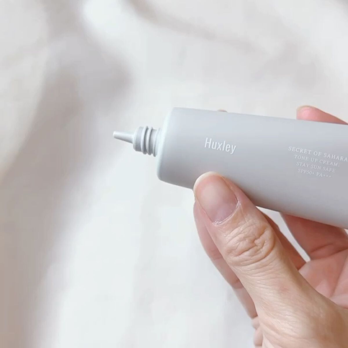 チークカラー デュオ/ロゴナ/パウダーチークの動画クチコミ1つ目