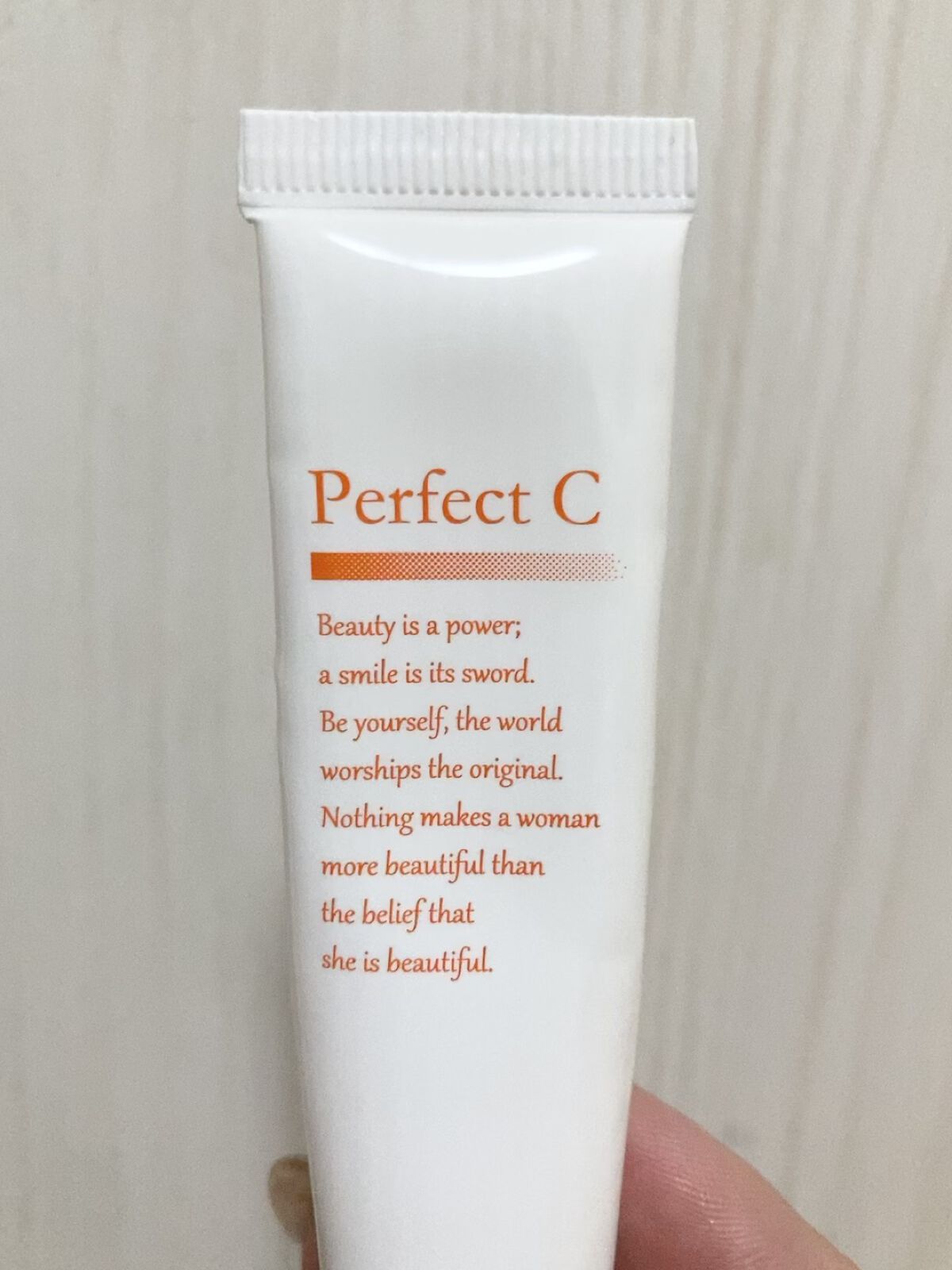 パーフェクトCアイクリーム/パーフェクトC/アイケア・アイクリームの動画クチコミ2つ目