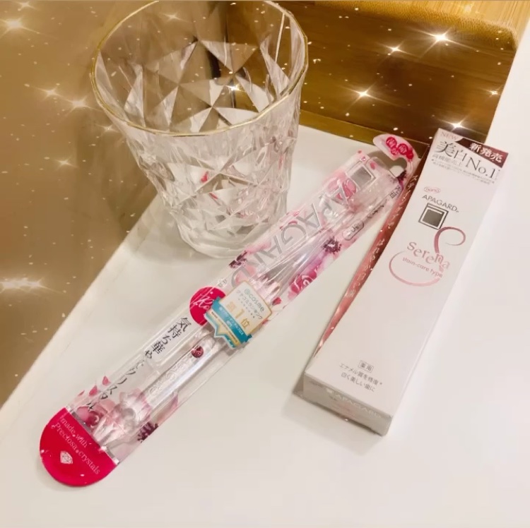 アパガードクリスタル歯ブラシ/アパガード/歯ブラシを使ったクチコミ（1枚目）