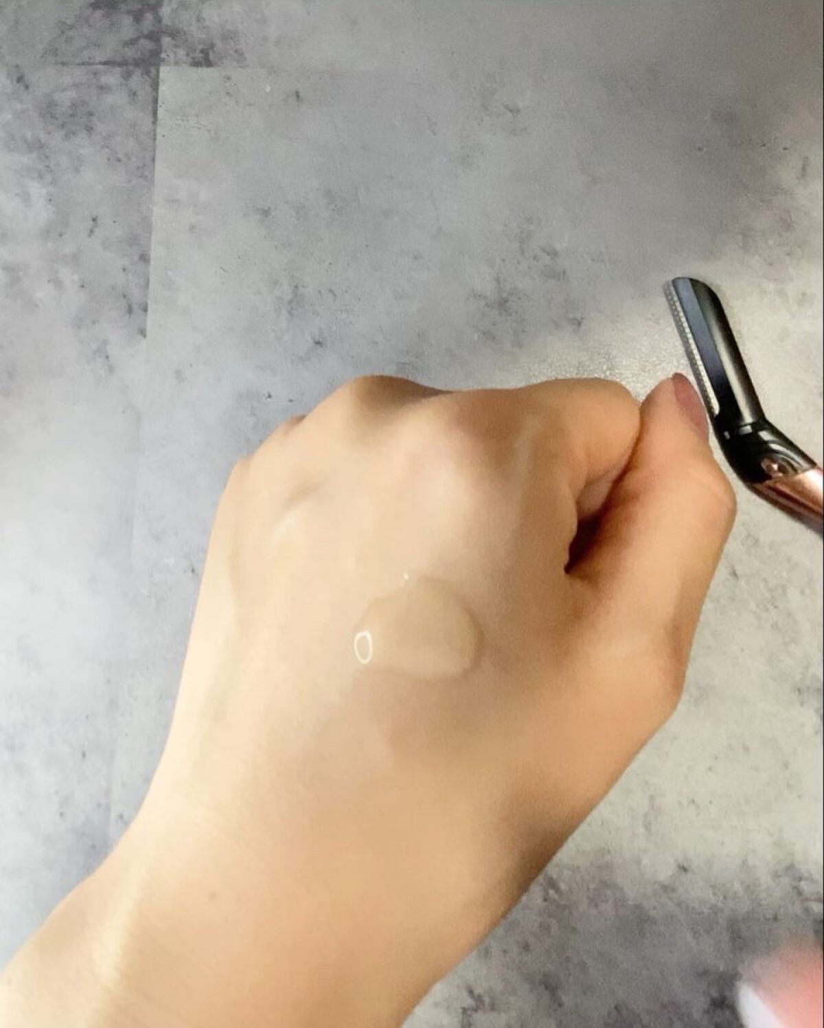 サロンプラス トーンアップ フェイススムーサー ホルダー（刃付き）/サロンプラス/シェーバーを使ったクチコミ（3枚目）