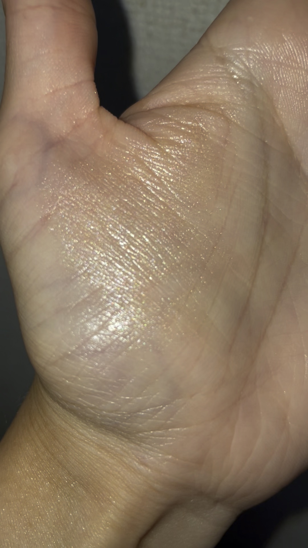 ボーム エサンシエル/CHANEL/スティックハイライトを使ったクチコミ（1枚目）