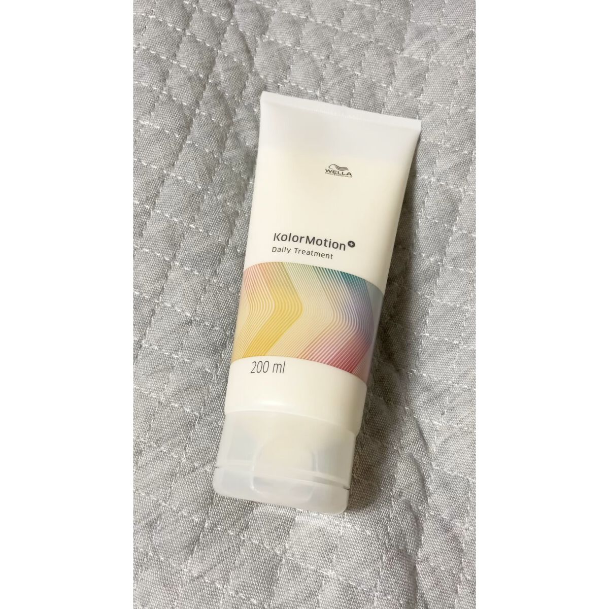 ウエラ カラーモーション+デイリートリートメントのクチコミ「ウエラカラーモーション+デイリートリートメント🌈

仕上がり　つるっとします

香り　いい匂い.....」（1枚目）