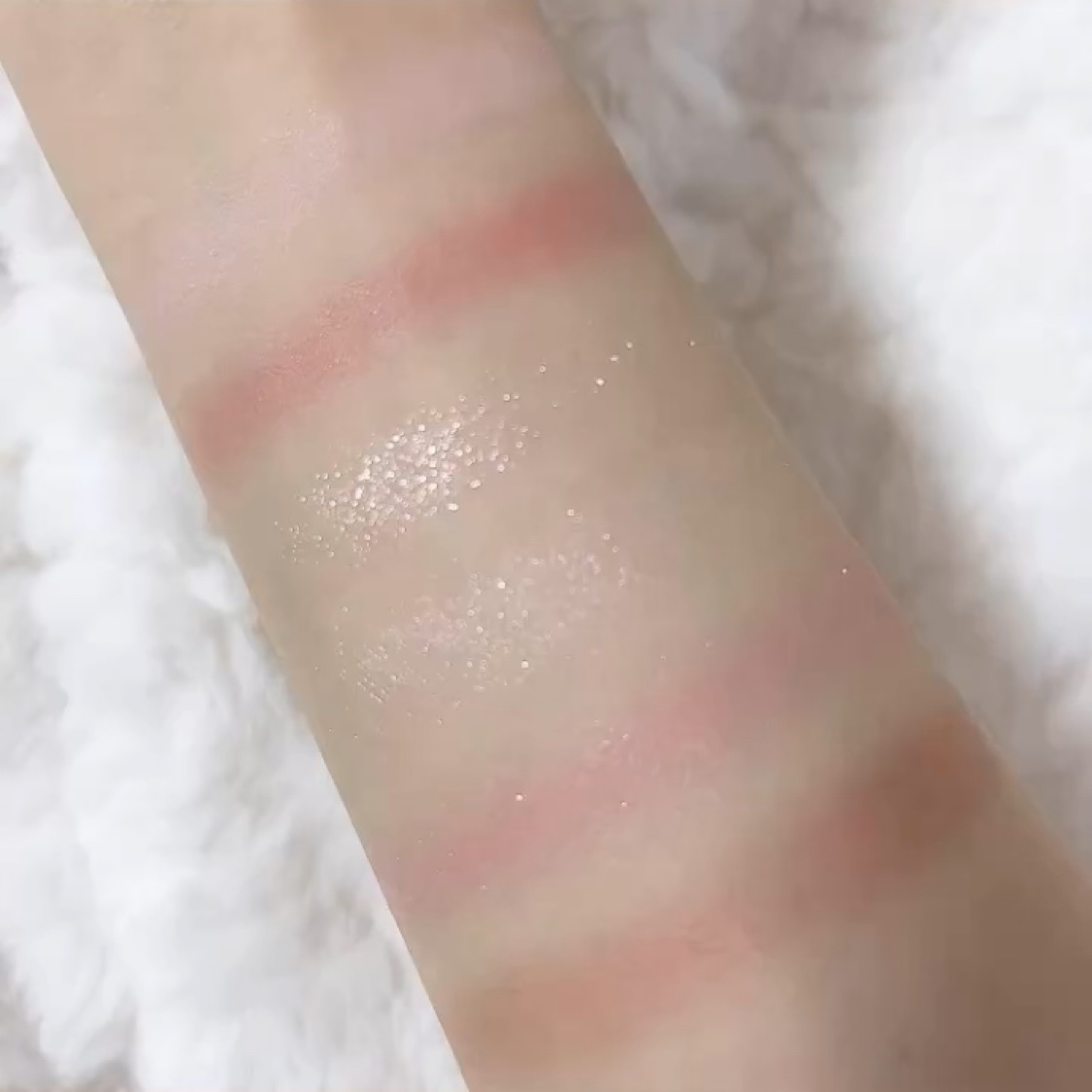 ソフトアイシャドウパレット/EGLIPS/アイシャドウパレットの動画クチコミ4つ目