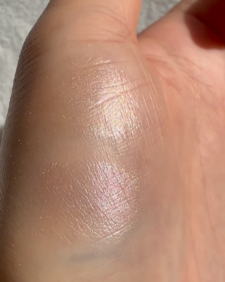 ふわつやパウダーハイライト/ティンカーウィンク/パウダーハイライトの動画クチコミ3つ目