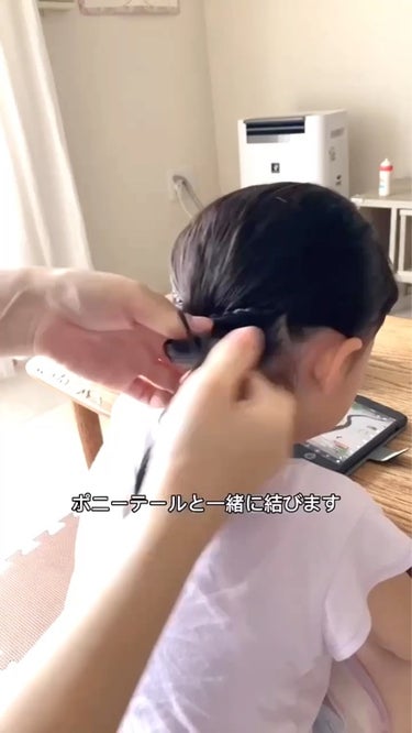 Yuki on LIPS 「4歳娘のヘアアレンジ♡三つ編みと玉ねぎアレンジです👧🏻お出かけ..」（7枚目）