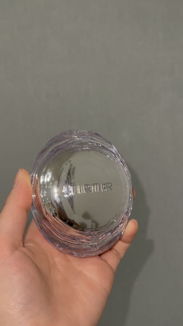 マスクフィット クリスタルメッシュクッション/TIRTIR(ティルティル)/クッションファンデーションの人気ショート動画