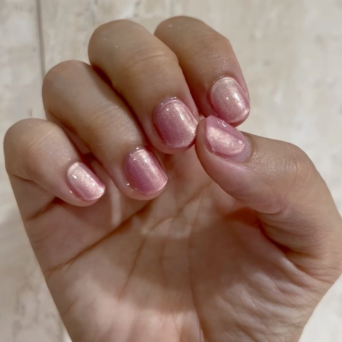 GLAZE グレーズ 半硬化タイプジェルネイルシール/DASHINGDIVA MAGICPRESS/ネイルシールの動画クチコミ1つ目