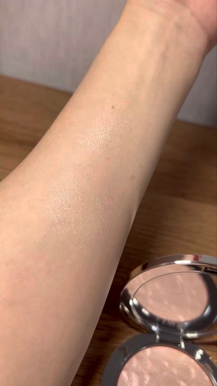 Dior ディオールスキン フォーエヴァー クチュール ルミナイザーのクチコミ「
🐈⬛ディオールスキン フォーエヴァー クチュール ルミナイザー02ピンクグロウ🐾(スウォッ.....」(3枚目)