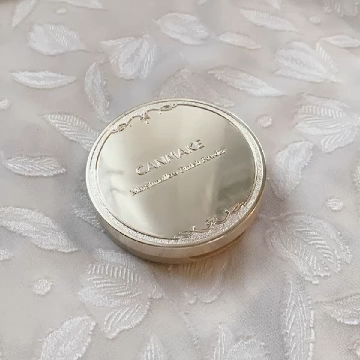 マシュマロフィニッシュパウダー　～Abloom～/キャンメイク/プレストパウダーを使ったクチコミ（1枚目）