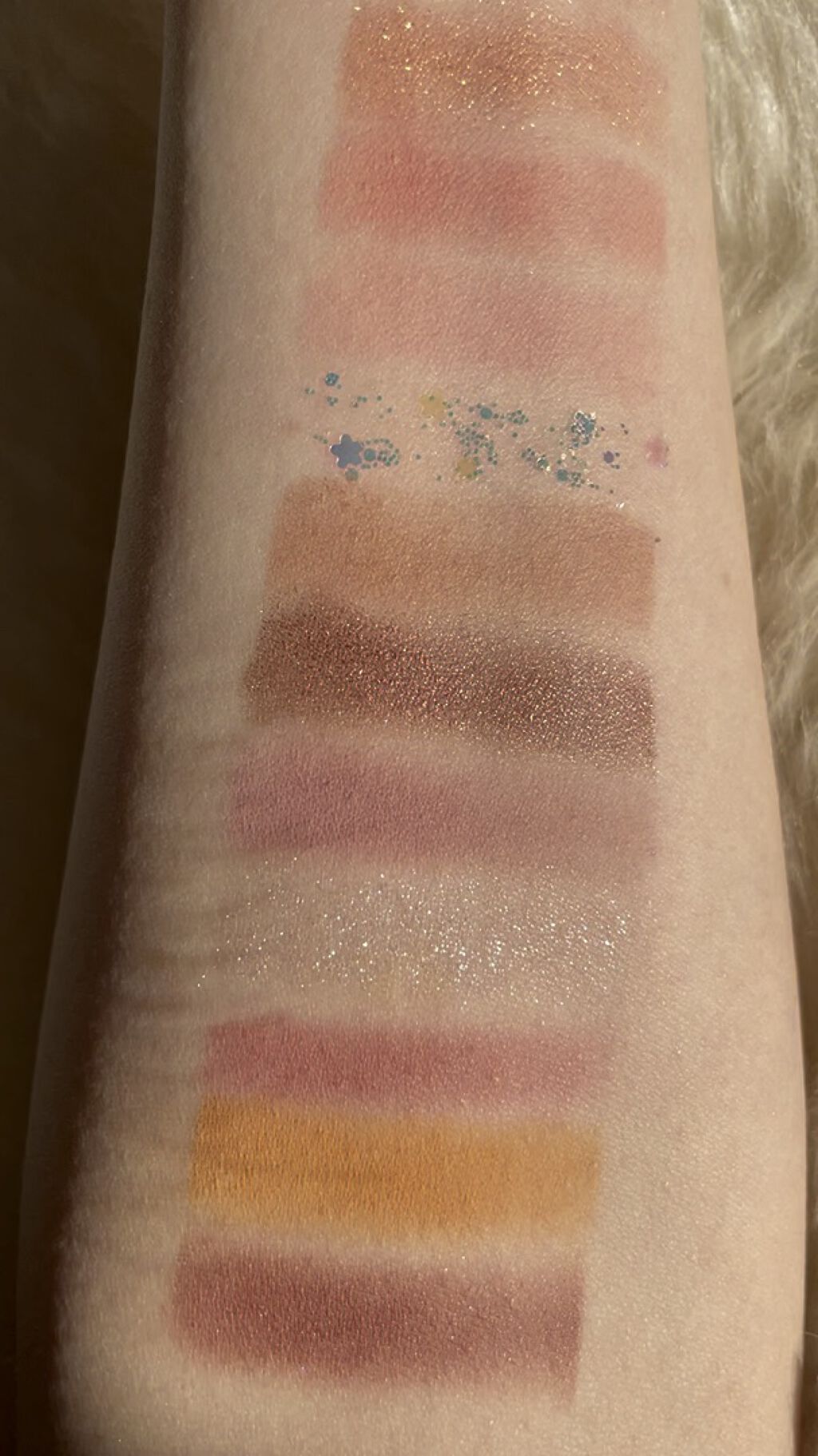 GO TRAVEL 15色アイシャドウパレット/FOCALLURE/アイシャドウパレットの動画クチコミ2つ目