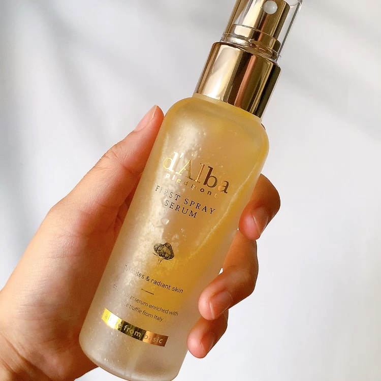 ダルバ ホワイトトリュフファーストスプレーセラム/ダルバ/ミスト状化粧水を使ったクチコミ（1枚目）