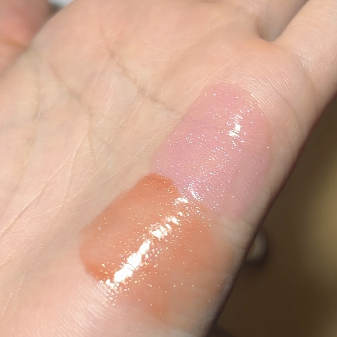 オーナメント プリズム シャイン パール グロス/Milk Touch/リップグロスを使ったクチコミ（2枚目）