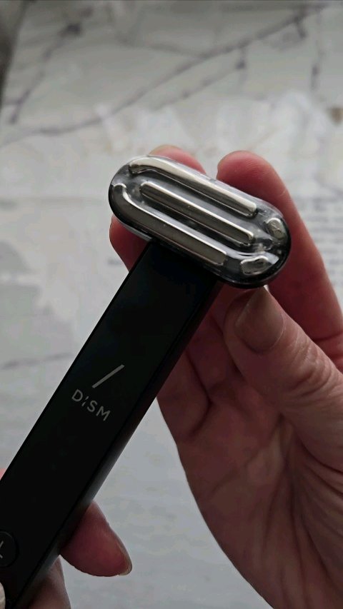 ディズム EMS EER メディスキンケアデバイス/DISM/美顔器・マッサージの人気ショート動画