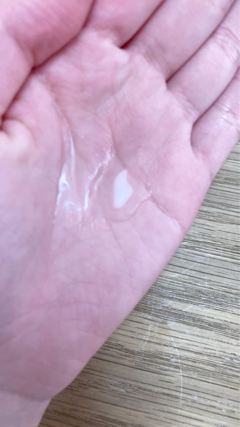 CCオイル/エッセンシャル/ヘアオイルを使ったクチコミ（2枚目）