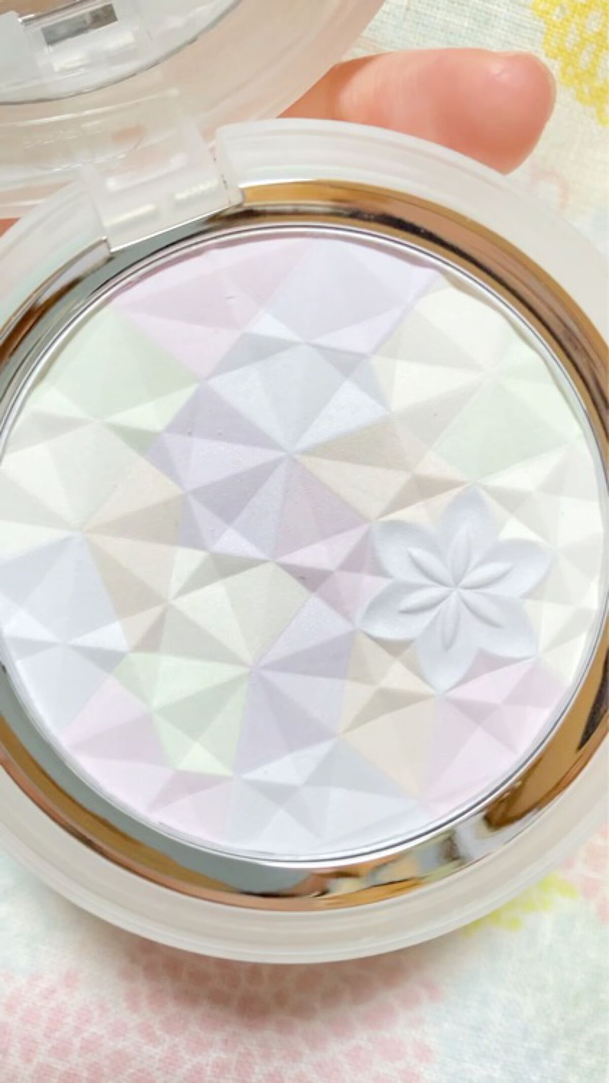 ＡＱ　オーラ リフレクター/DECORTÉ/プレストパウダーを使ったクチコミ（1枚目）