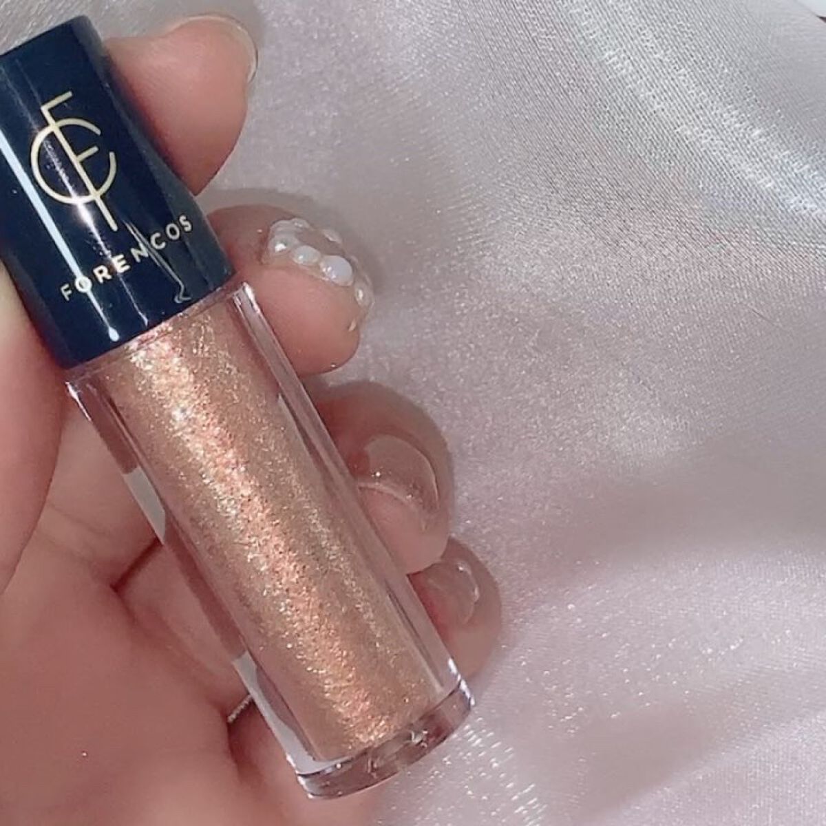 メタルグリッジー/フォレンコス/リキッドアイシャドウの動画クチコミ4つ目