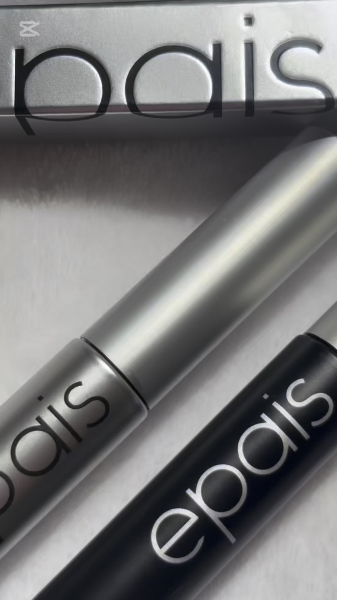 アイラッシュブラックセラム/epais/まつげ美容液の人気ショート動画