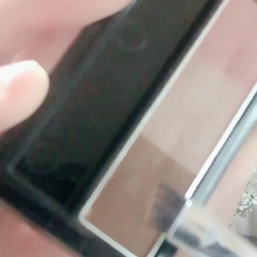 バイフラワーアイシャドウ/ネイチャーリパブリック/単色アイシャドウを使ったクチコミ（2枚目）